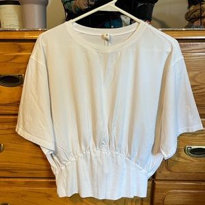 Lululemon top Womens size 12